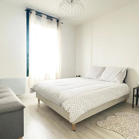 Appartement Coquelicot 25Km Paris Et Disney Pontault-Combault Luaran gambar