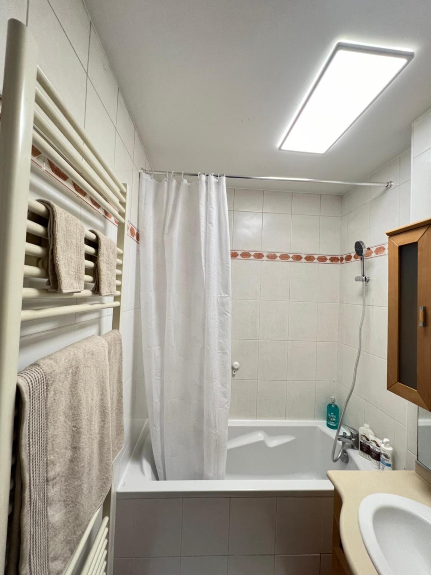Appartement Coquelicot 25Km Paris Et Disney Pontault-Combault Luaran gambar