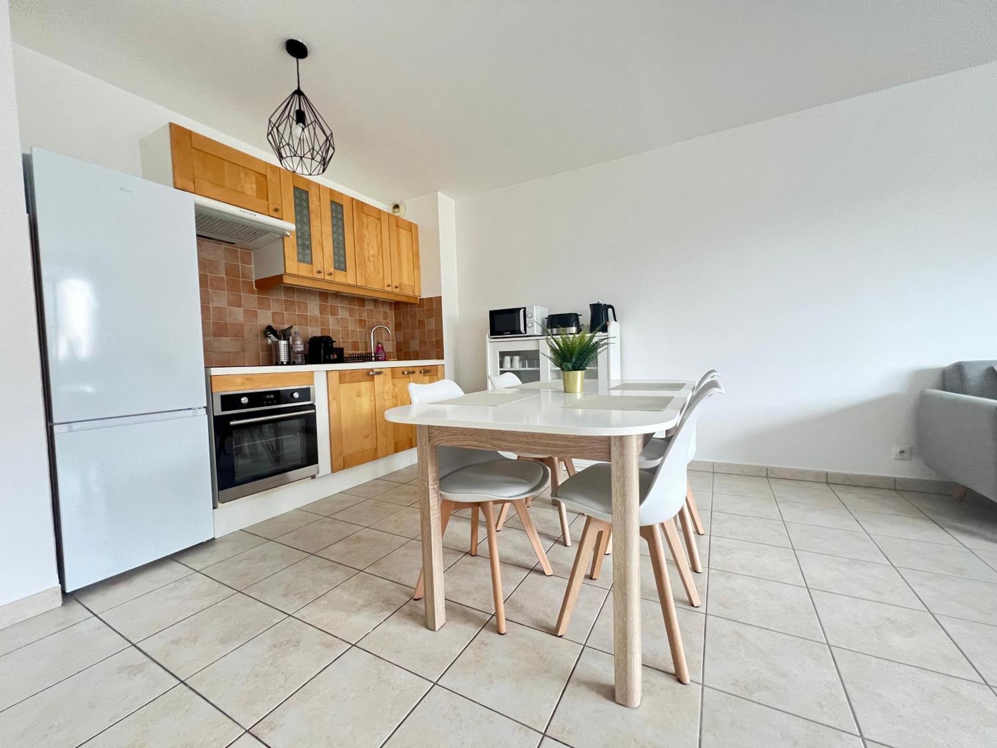Appartement Coquelicot 25Km Paris Et Disney Pontault-Combault Luaran gambar